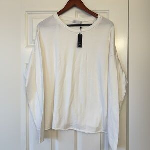 NWT Michelle by Comune Brownstown off White long sleeve sweater top Size large